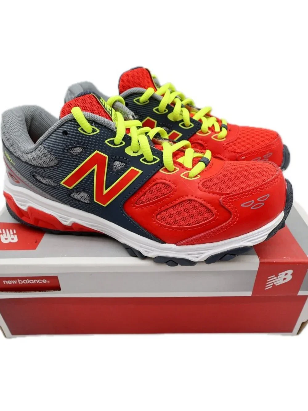 New Balance 680 Running Shoes Boys 2.5 Red Synthetic Mesh Athletic KR680RDY